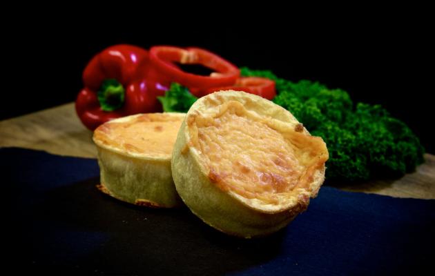 Cheesy haggis pie